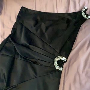 Like New - Silk Single-Strapped Black Dress